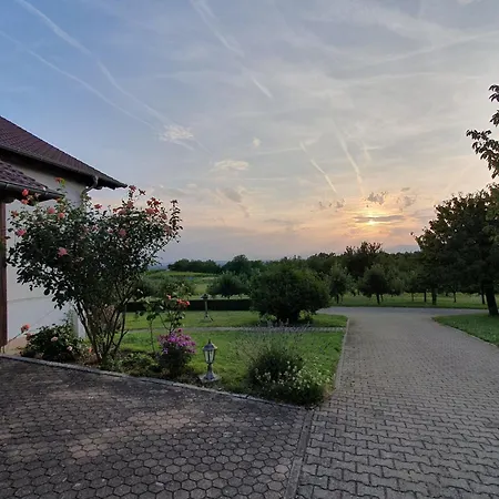 Appartement Kirschenhof *